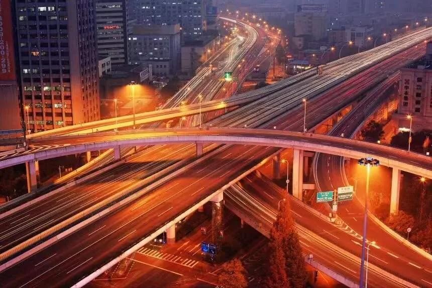 上海高架道路大盤點 哪條你最熟？交通收費設備全解析